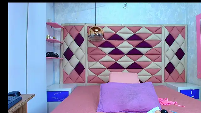 abbyrouss  online show from September 16, 3:07 am