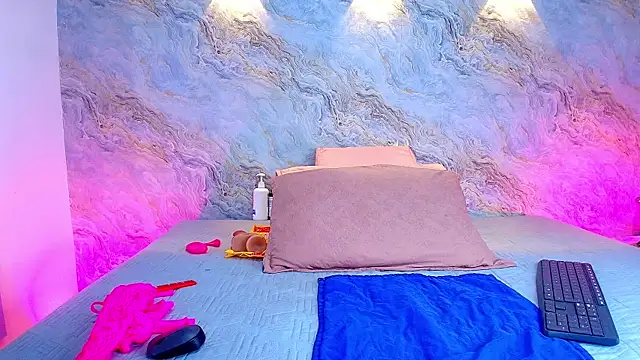 abbyrouss  online show from October 21, 3:07 am