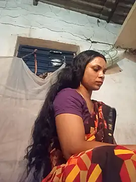 Snapshot of Notyriya7 chatting on May 5, 4:26 pm Notyriya7 online show from May 5, 4:26 pm