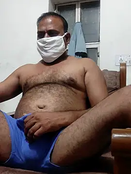 Snapshot of Famit025 chatting on September 17, 5:36 pm Famit025 online show from September 17, 5:36 pm