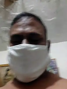 Snapshot of Famit025 chatting on September 20, 5:25 pm Famit025 online show from September 20, 5:25 pm