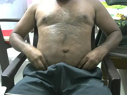 Famit025 online show from December 13, 9:20 pm