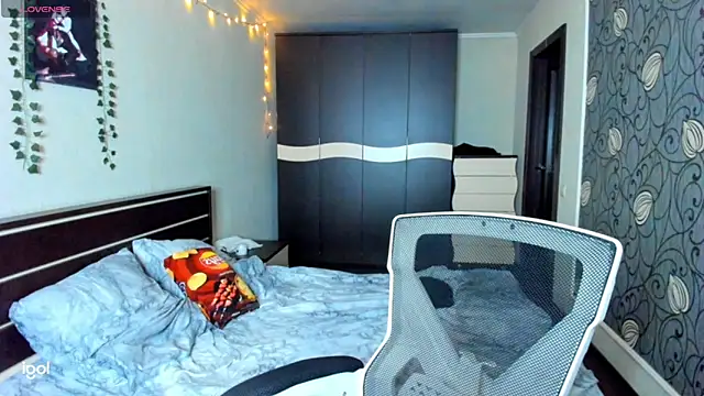 bonnybimi online show from October 22, 1:44 pm