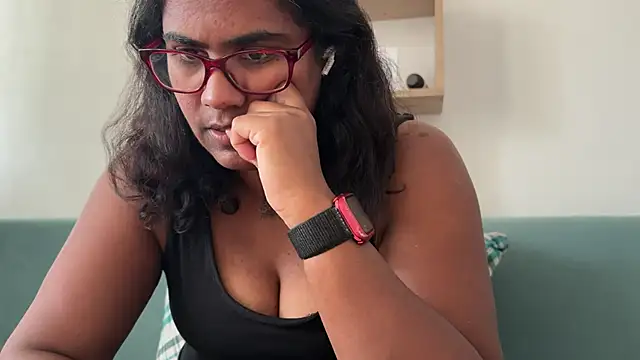 Snapshot of indiangodddess chatting on November 19, 12:05 pm indiangodddess online show from November 19, 12:05 pm