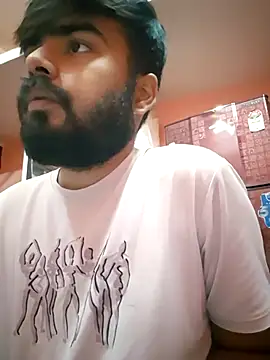 soniriyaa010101 online show from November 4, 8:46 am