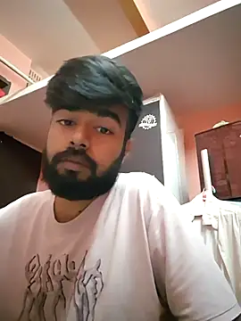 soniriyaa010101 online show from November 7, 8:58 am