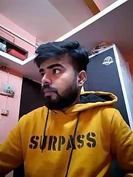 soniriyaa010101 online show from January 14, 1:00 am