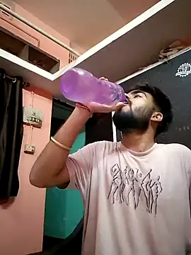 soniriyaa010101 online show from April 16, 8:53 pm