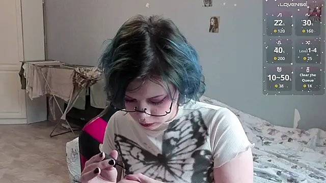 Alice Zev online show from November 8, 11:43 am