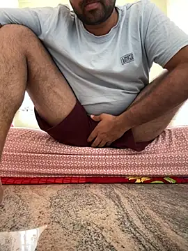 Snapshot of sunnu_97_ chatting on February 23, 4:21 am sunnu 97 online show from February 23, 4:21 am