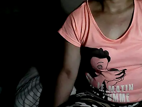 yoursPinayMama1682 online show from September 18, 2:41 pm