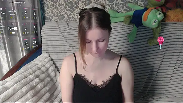 LesanaMagic online show from May 9, 6:24 pm