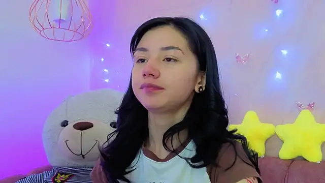 Snapshot of april_bennett chatting on January 17, 12:21 pm april bennett online show from January 17, 12:21 pm