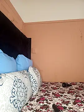 MilfBoobsxx online show from October 23, 8:57 am