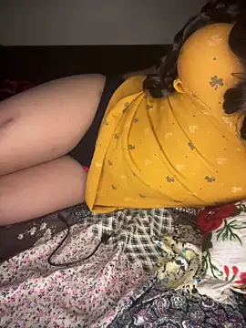 pranjal00000 online show from April 15, 9:26 pm