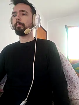 Snapshot of Arthur_Rj_21 chatting on September 13, 5:46 pm Arthur Rj 21 online show from September 13, 5:46 pm