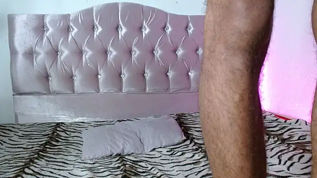 hot people1 online show from July 13, 1:47 pm