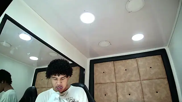 BrindyMichell online show from October 20, 6:52 pm