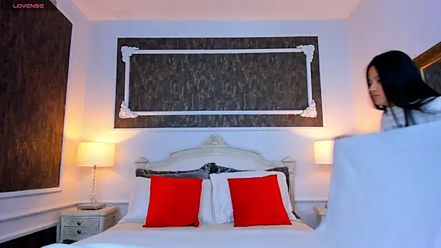 SharonBonet online show from October 28, 11:14 am