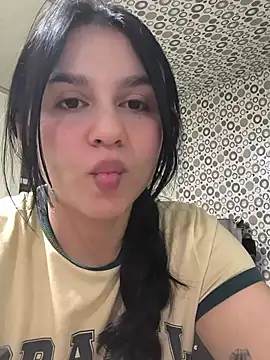 Daniela-rosee online show from July 2, 3:17 am