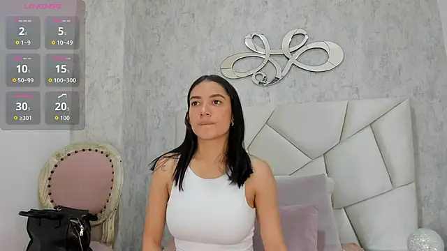 Skylerwhite02 online show from September 25, 7:50 pm