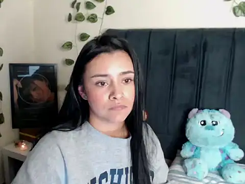 MarilynWhite  online show from September 19, 3:19 am