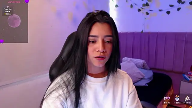 MarilynWhite  online show from January 15, 8:01 pm