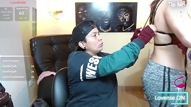 Bom BomXX online show from December 18, 3:45 am