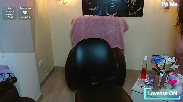 Bom BomXX online show from January 10, 10:36 pm