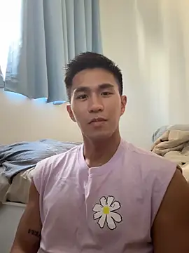 Snapshot of gooodboiii chatting on September 12, 8:03 am gooodboiii online show from September 12, 8:03 am