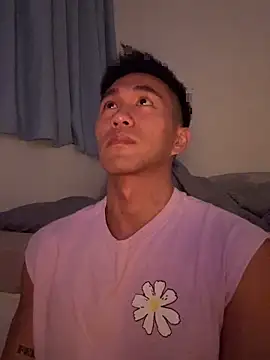 Snapshot of gooodboiii chatting on September 29, 12:54 pm gooodboiii online show from September 29, 12:54 pm