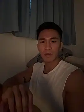 Snapshot of gooodboiii chatting on October 12, 1:21 pm gooodboiii online show from October 12, 1:21 pm