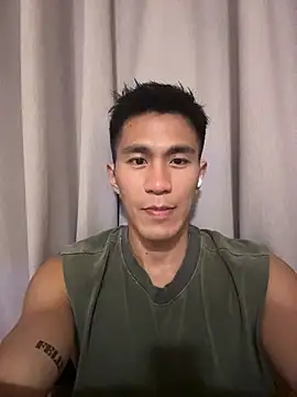 Snapshot of gooodboiii chatting on October 16, 5:36 pm gooodboiii online show from October 16, 5:36 pm