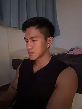 Snapshot of gooodboiii chatting on November 3, 2:18 pm gooodboiii online show from November 3, 2:18 pm