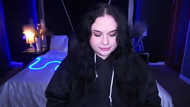 SerahMirabeli online show from October 7, 7:11 pm