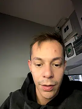 Snapshot of dimitryivanovv chatting on October 8, 7:39 am dimitryivanovv online show from October 8, 7:39 am