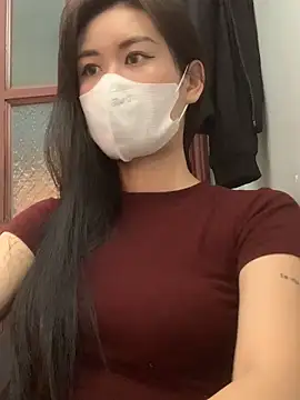 Snapshot of SelenaHoney chatting on October 30, 2:35 am SelenaHoney online show from October 30, 2:35 am