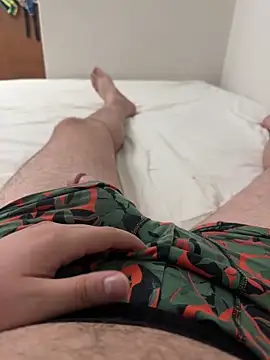 dicksmallll online show from September 12, 8:09 pm