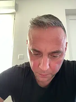 Snapshot of Marronglace1 chatting on February 6, 12:19 pm Marronglace1 online show from February 6, 12:19 pm