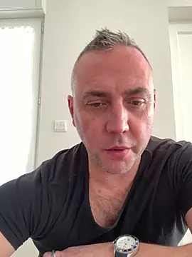 Snapshot of Marronglace1 chatting on March 2, 2:57 pm Marronglace1 online show from March 2, 2:57 pm