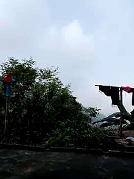 Snapshot of Huyen_x chatting on March 24, 1:10 am Huyen x online show from March 24, 1:10 am