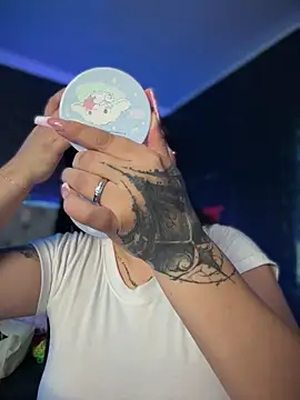 Megaan  More online show from March 21, 3:00 am