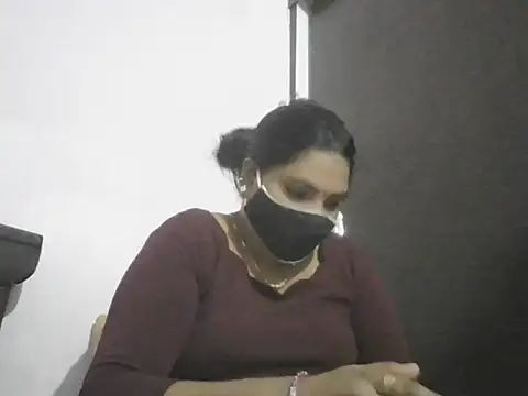 Snapshot of Nisha-telugu chatting on September 20, 7:37 pm Nisha-telugu online show from September 20, 7:37 pm