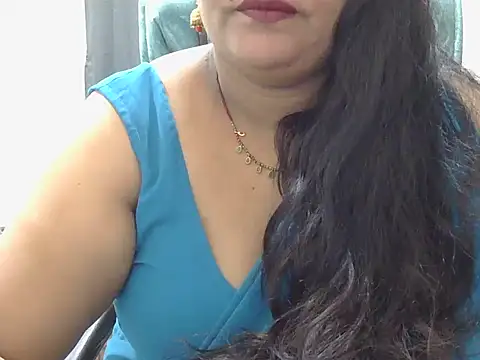 Snapshot of Nisha-telugu chatting on April 28, 6:46 pm Nisha-telugu online show from April 28, 6:46 pm