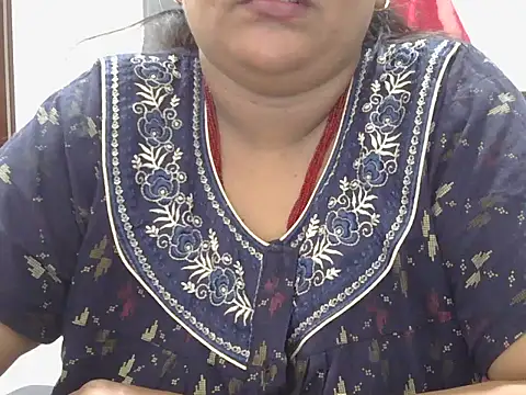 Snapshot of Nisha-telugu chatting on August 3, 9:15 am Nisha-telugu online show from August 3, 9:15 am