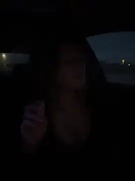 Snapshot of AllesandraLove chatting on February 11, 12:10 pm AllesandraLove online show from February 11, 12:10 pm