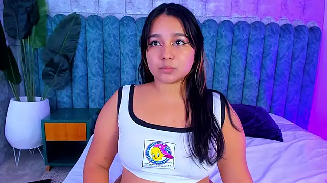 Snapshot of IvannaaVega chatting on September 23, 5:10 am IvannaaVega online show from September 23, 5:10 am