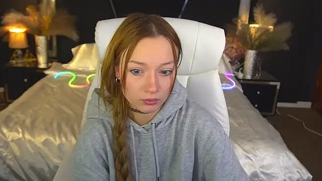 FoxyMayy online show from November 30, 7:34 am