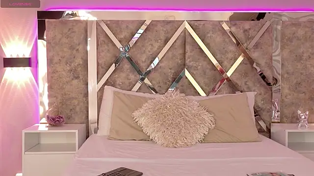 CarolinaaGomezz online show from November 15, 3:26 am