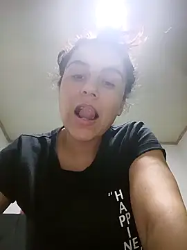 Snapshot of vanessa-titisM chatting on February 16, 11:56 pm vanessa-titisM online show from February 16, 11:56 pm